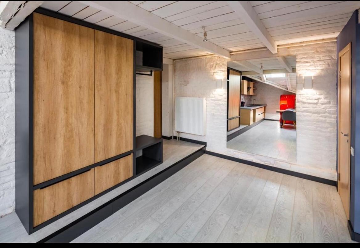 Romari Площа Ринок 29 Apartment Lviv Exterior photo