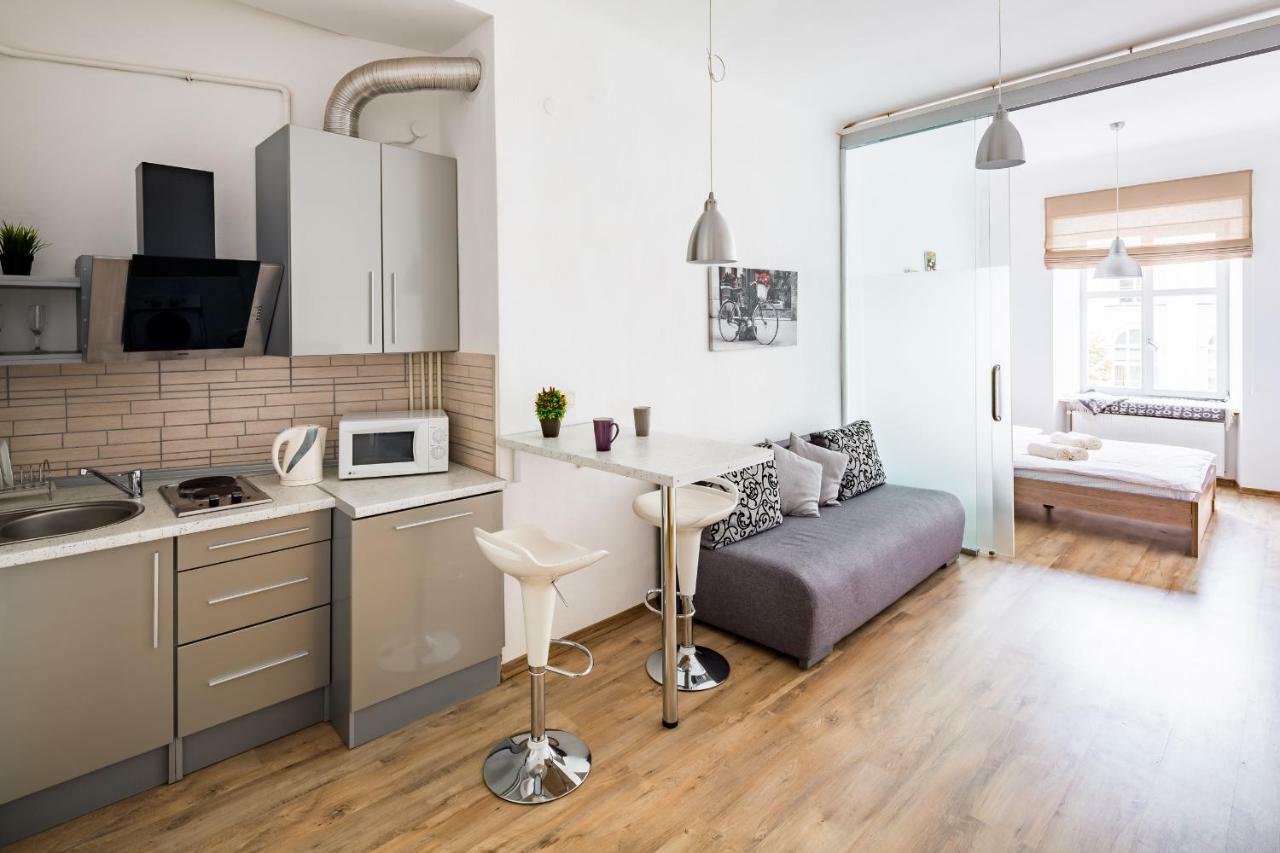 Romari Площа Ринок 29 Apartment Lviv Exterior photo